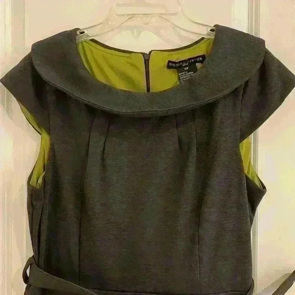 Madison Leigh Petite Dress with Belt - Picture 2 of 7